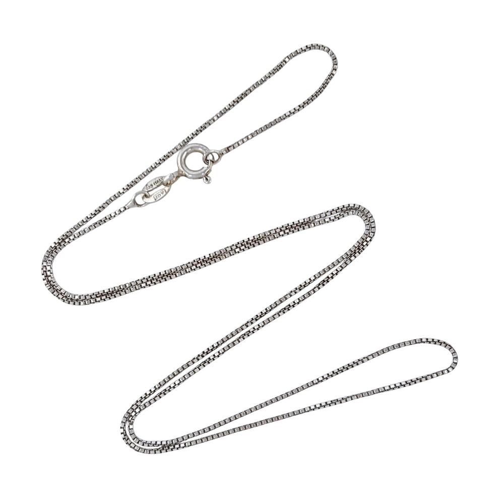 Estate Italy Sterling Silver 925 0.9mm Box Chain Necklace 18"